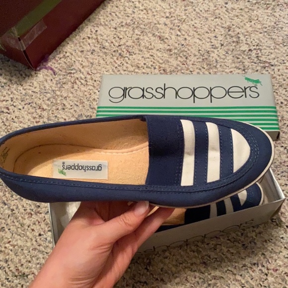 Vintage grasshoppers blue and white clippers - Picture 4 of 6